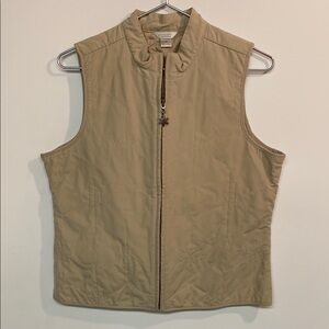 Christopher &Banks Womens Beige Quilted Vest size: M